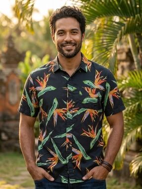 🦜 VINTAGE VIBE Ezekiel Bird of Paradise Tropical Button Down